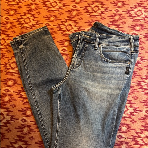 Silver Jeans Women's Light Blue Skinny Jeans - Picture 1 of 3